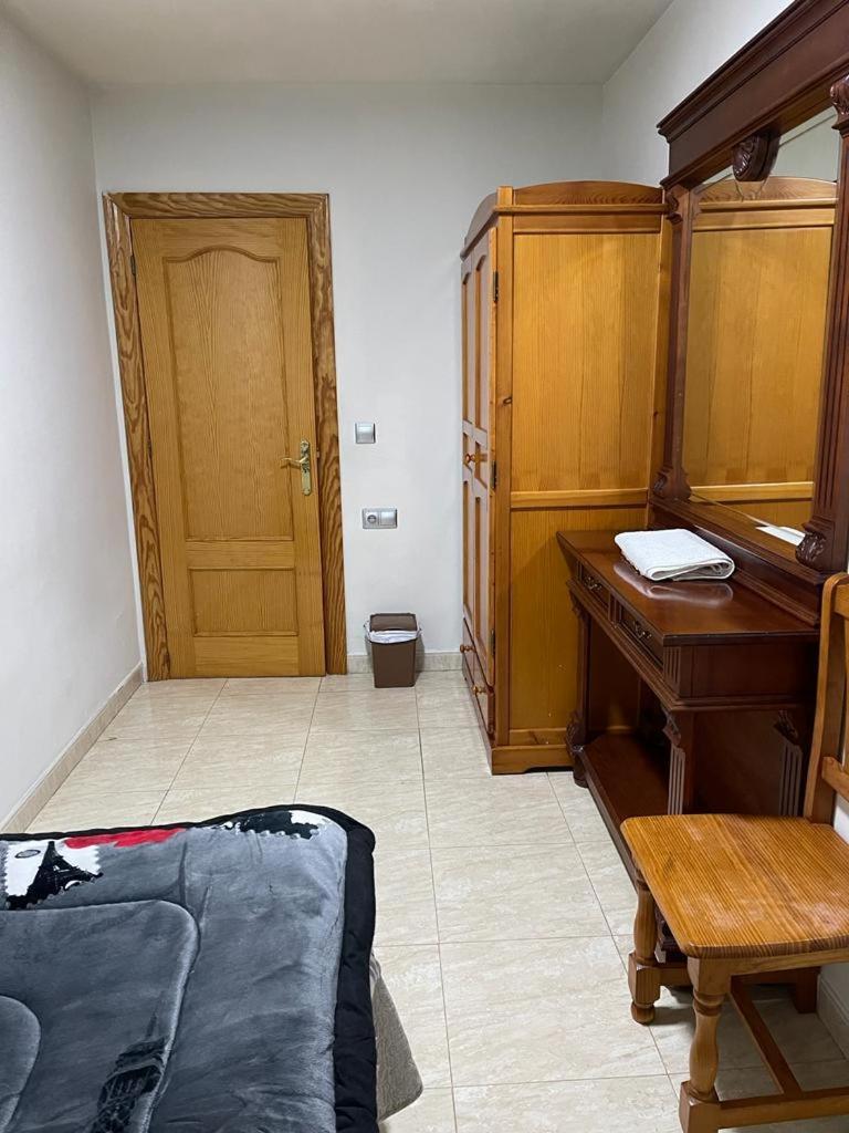 Habitacion Individual En Гранада Экстерьер фото